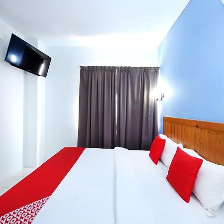 Super Oyo 502 Midah Inn Puchong Exterior foto